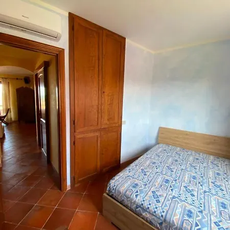 Lecasedibosa - Porto Pollo Surf House Sport & Relax Apartmán *