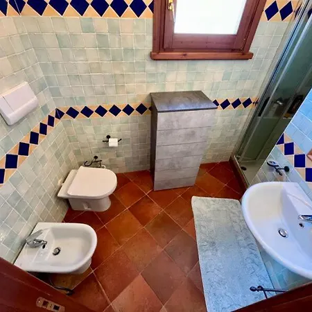 Lecasedibosa - Porto Pollo Surf House Sport & Relax Barrabisa